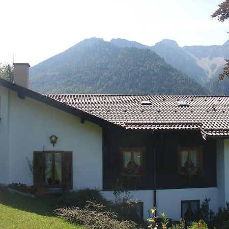 Tonihof Eschenlohe Hotel Buitenkant foto